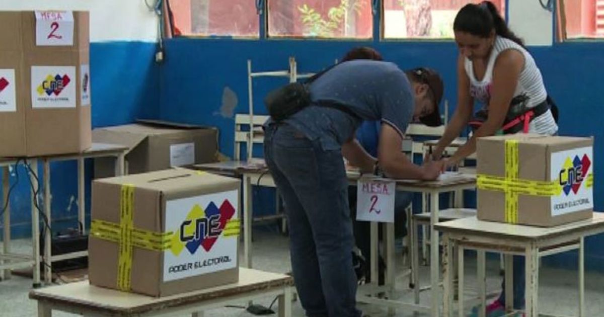 Venezuela, società che ha gestito elezioni: affluenza manipolata