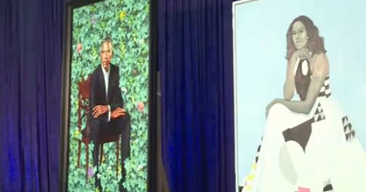 Il dipinto ufficiale di Obama? Le sue mani hanno un dito di troppo…