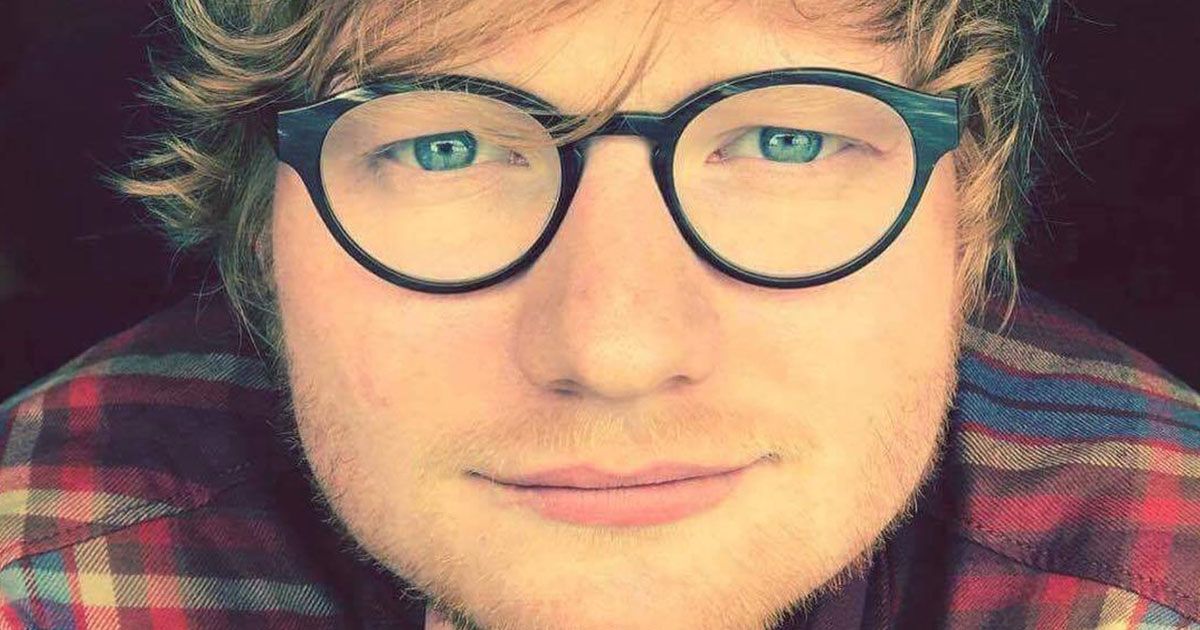 Ed Sheeran mette all’asta la sua chitarra per una buona causa