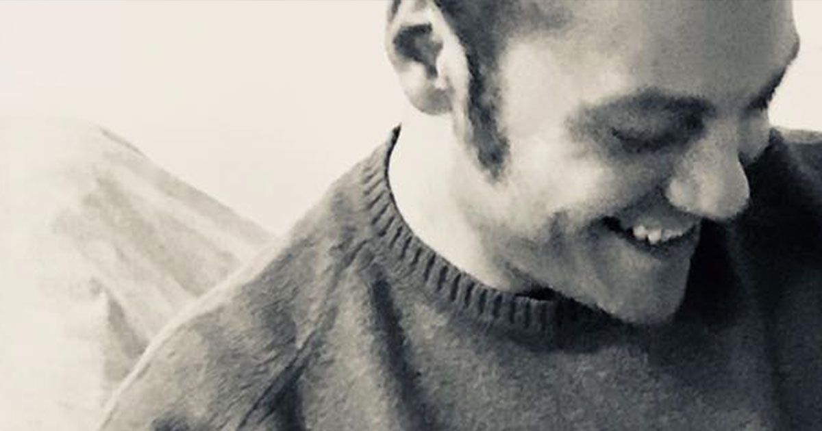 Tiziano Ferro non è diventato papà ma la foto con il bebè entusiasma i fan