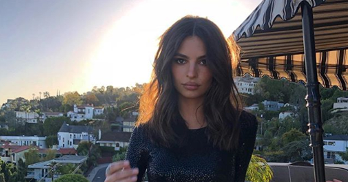 Emily Ratajkowski c'ha dato un taglio: addio ai capelli lunghi