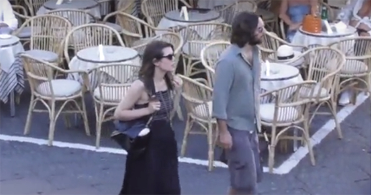 A Capri arriva Charlotte Casiraghi (col pancione) insieme a Dimitri Rassam