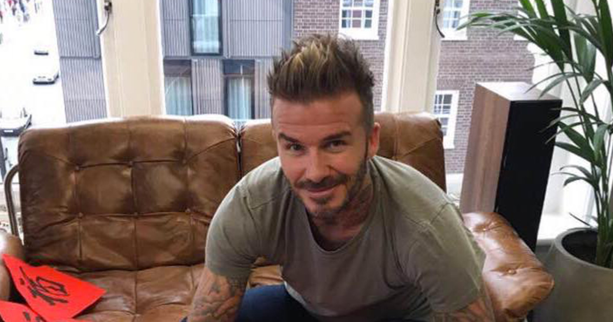 David Beckham fa il compleanno, a sorpresa arriva il figlio