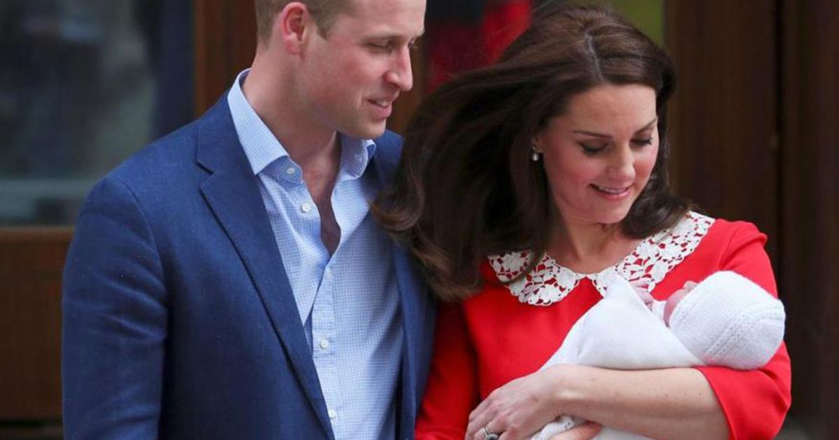 Kate Middleton pubblica le prime foto di Louis insieme ai fratelli