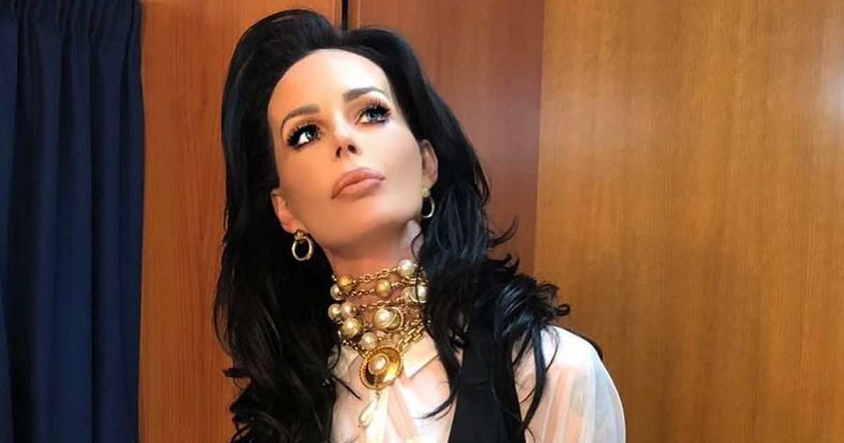 Nina Moric dopo gli attacchi sul web torna al GF con un nuovo look