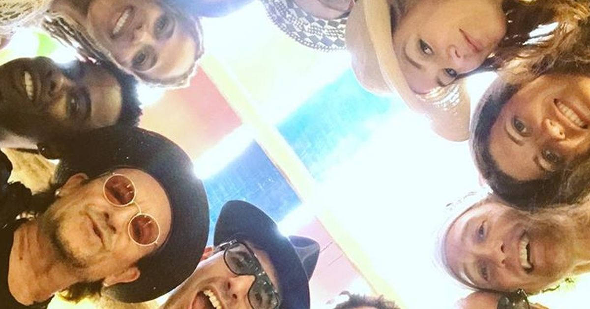 13 star e un selfie da record: li riconoscete tutti?
