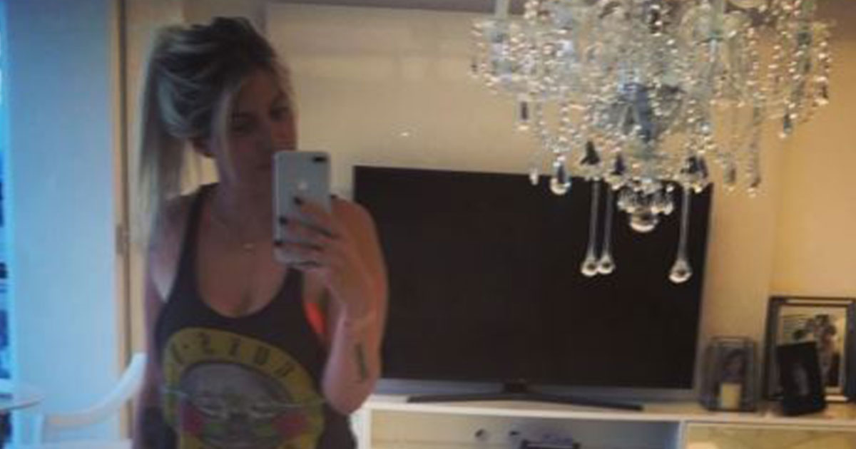 Wanda Nara: il post su Instagram mostra il lato B, da urlo