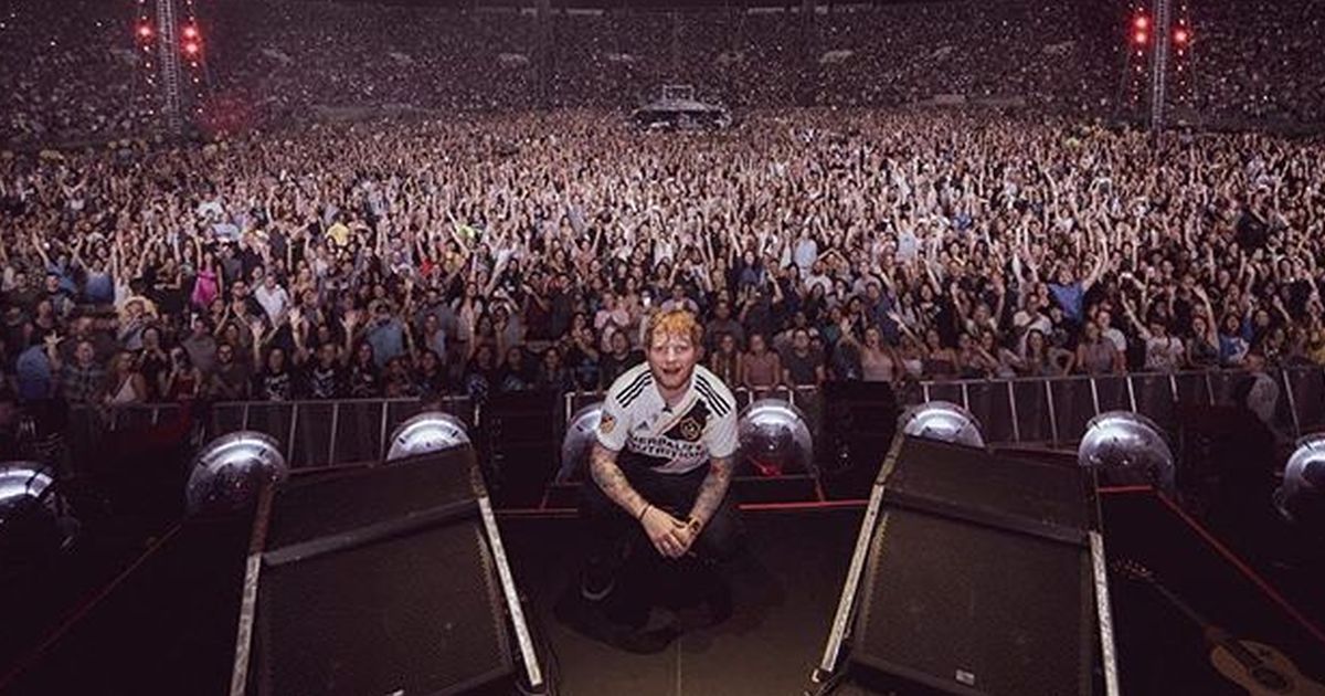 Ed Sheeran si è sposato in gran segreto: ma un dettaglio lo tradisce