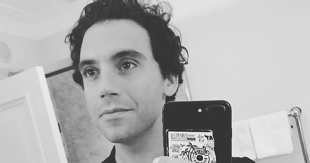 Mika apre in diretta Instagram l’invito dei Ferragnez: ecco la sua reazione