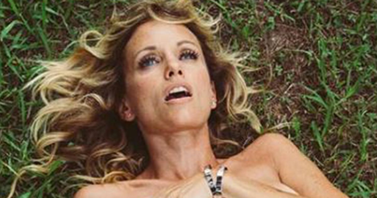 Justine Mattera senza veli su Instagram
