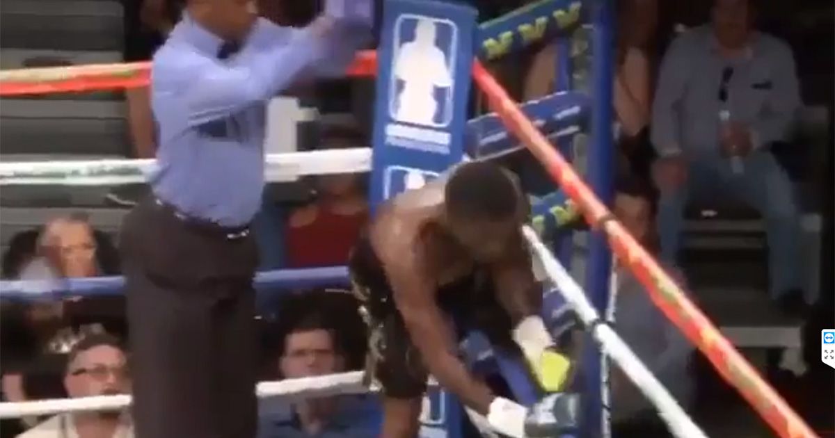 Boxe: pugile finisce KO, si alza e scappa