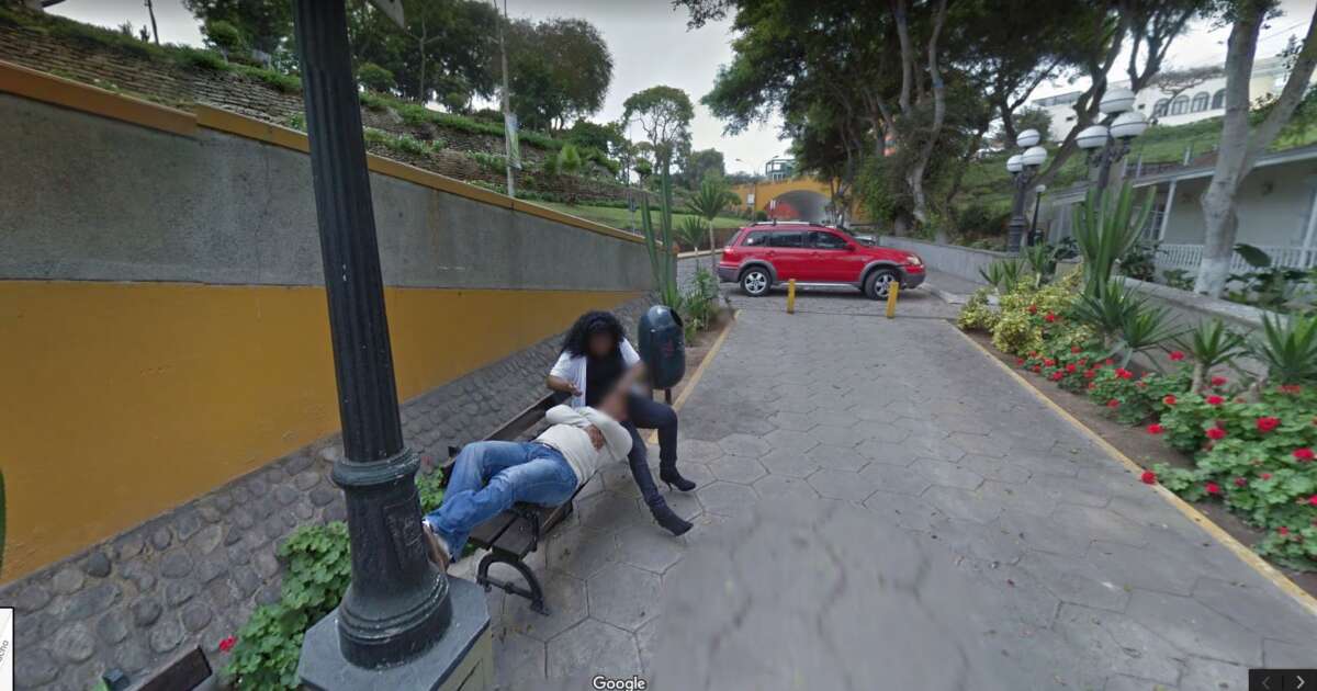 Che guaio: il marito scopre la moglie con l’amante su Google Maps!