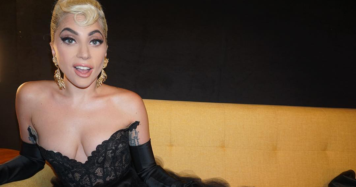 Lady Gaga rifà un grande classico degli anni ’60, è da pelle d’oca