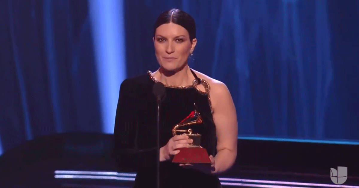 canzone laura pausini computer scarica
