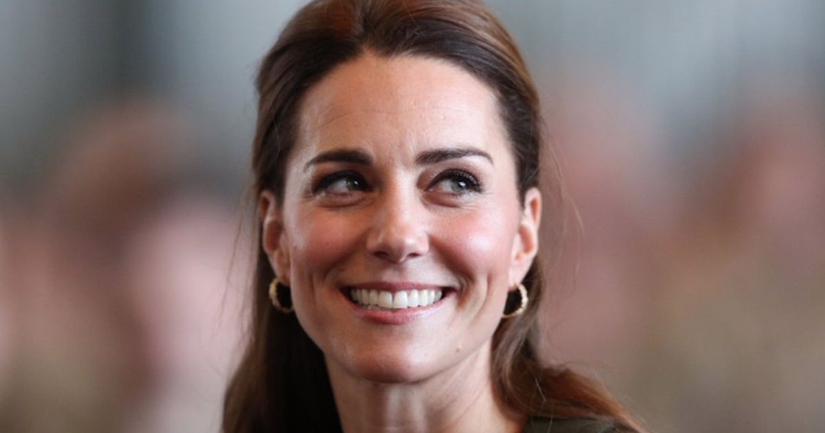 Kate Middleton compie oggi gli anni: ringraziamenti speciali sui social