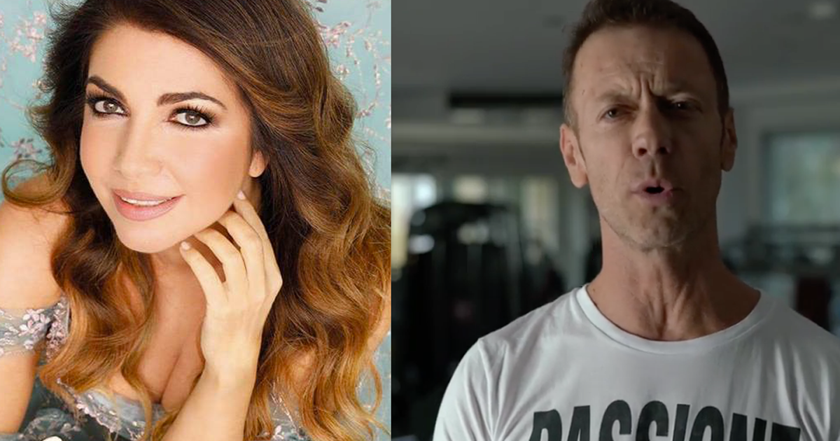 Cristina D’Avena e Rocco Siffredi: selfie sexy la notte di Capodanno