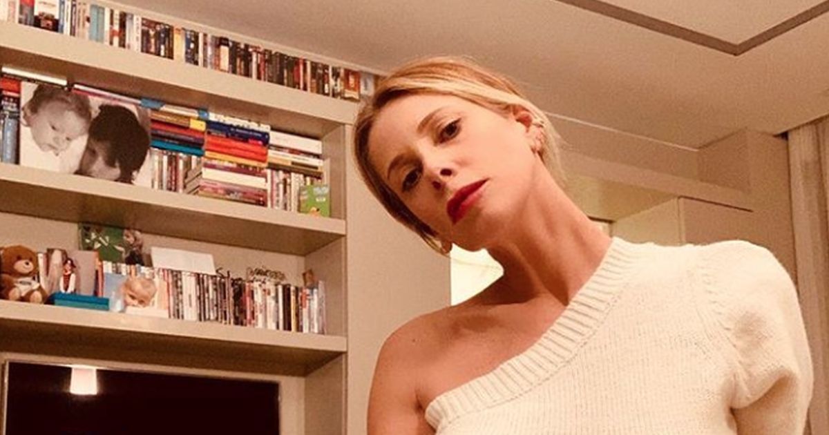 Alessia Marcuzzi: sotto il maglione, niente