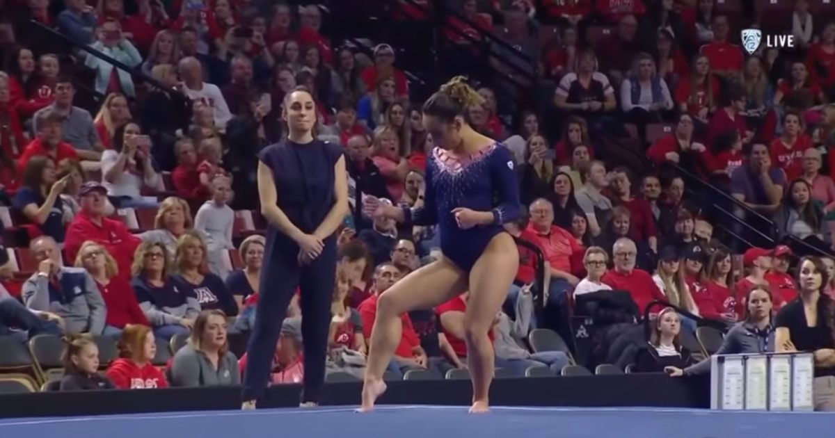 La ginnasta Katelyn Ohashi stupisce tutti con l’ennesima esibizione perfetta