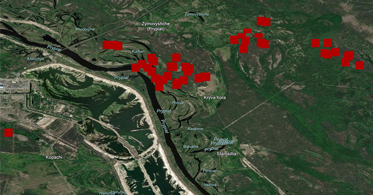 Il fumo degli incendi di Chernobyl soffoca Kiev. Le immagini dal satellite
