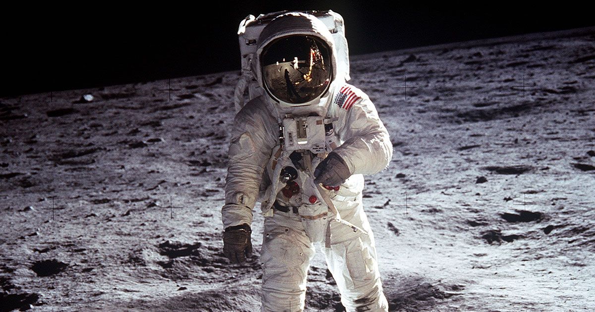 8 mesi nello spazio, la proposta di lavoro della Nasa