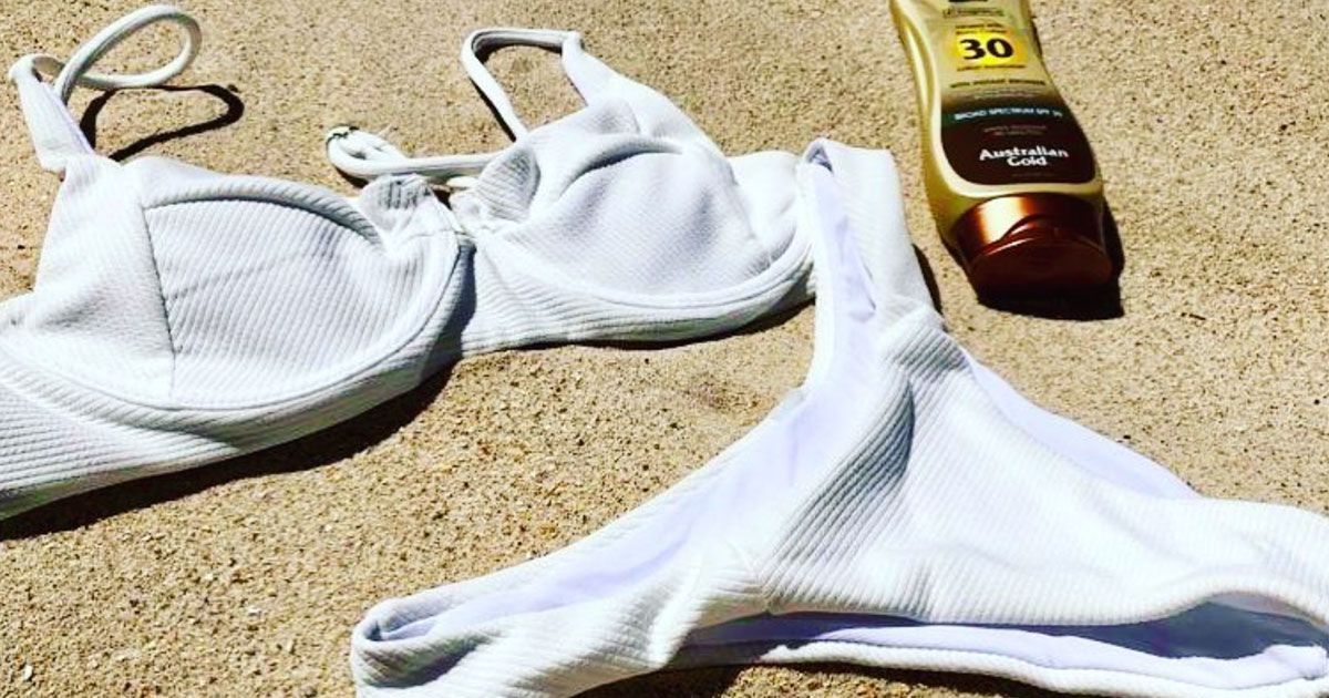 Torna la moda fine anni ’40: il wired bikini