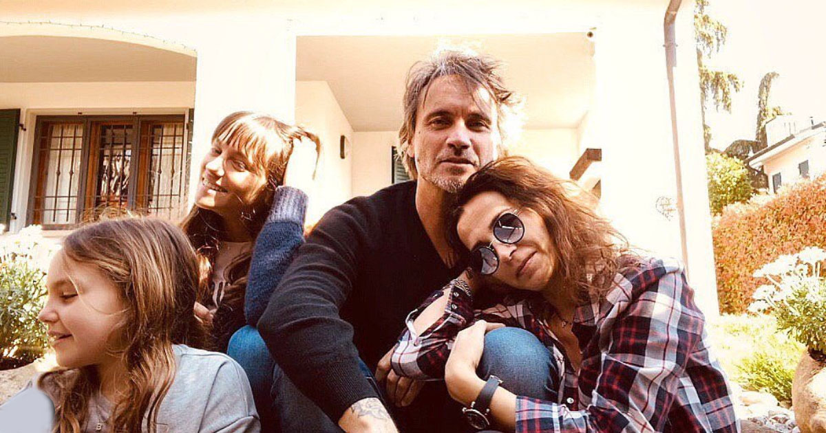 Il bellissimo post di Nek per la laurea della figlia Martina RDS 100 Grandi Successi Il bellissimo post di Nek per la laurea della figlia Martina RDS 100 Grandi Successi