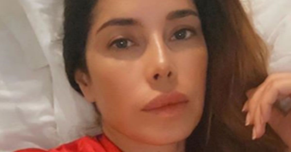 Aida Yespica: al rientro dalla Sardegna anche lei positiva al Covid-19