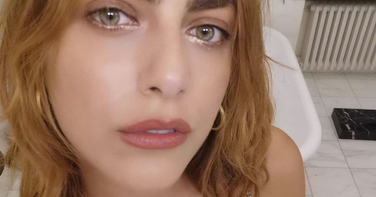 Miriam Leone è più seducente che mai, la scollatura fa impazzire i fan