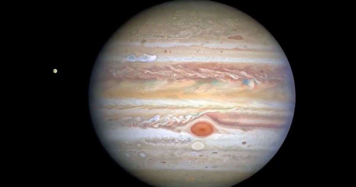 Le spettacolari immagini di Giove catturate dal telescopio Hubble della Nasa