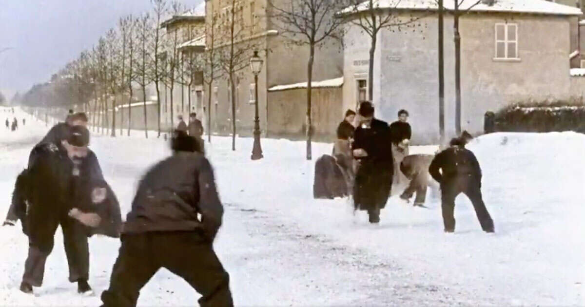 Ecco com’era una battaglia di palle di neve nel 1896: il video a colori è stupendo