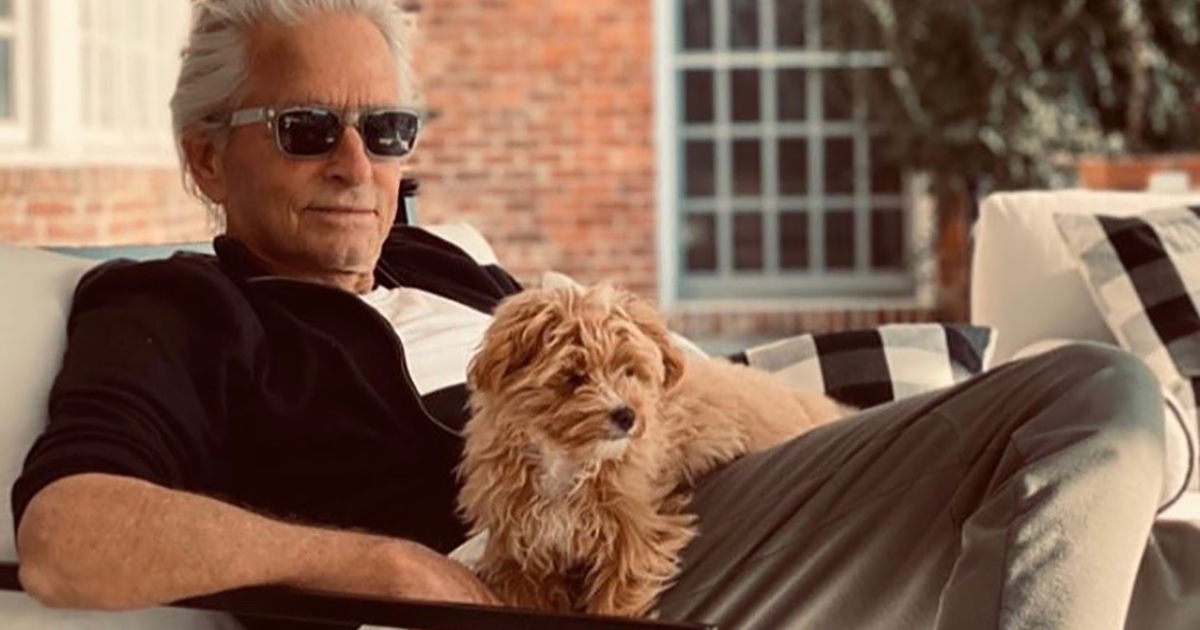 Michael Douglas nonno per la seconda volta, la foto è tenerissima