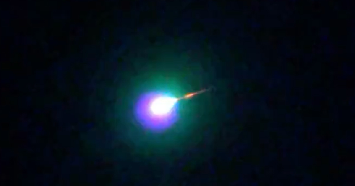 “Una palla di fuoco, ha aperto porte e finestre”: il video del meteorite in Norvegia