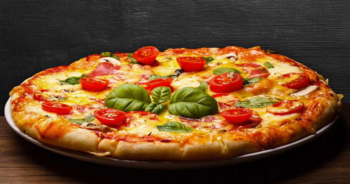 La pizza può aumentare la nostra produttività sul lavoro: lo dice questa ricerca