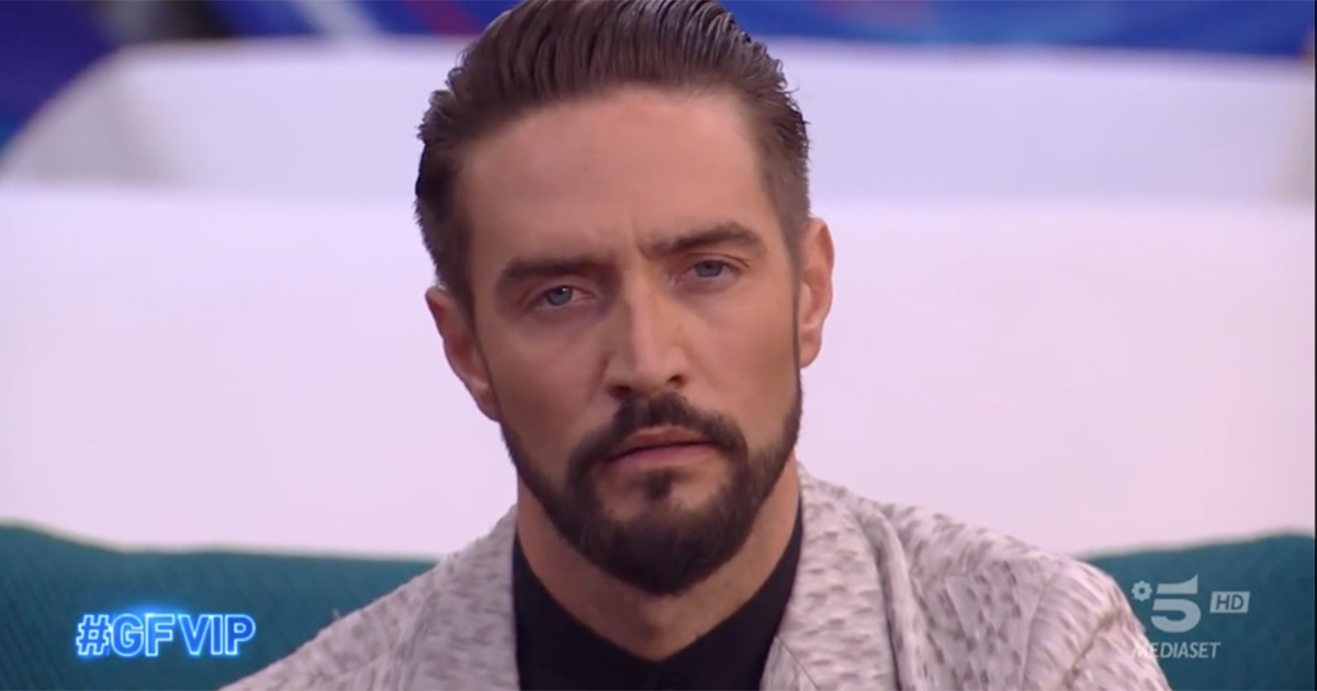 Alex Belli offende Orietta Berti e scoppia la polemica: ecco i commenti