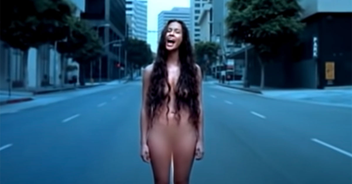 Alanis Morissette: la bellissima “Thank U” festeggia 23 anni