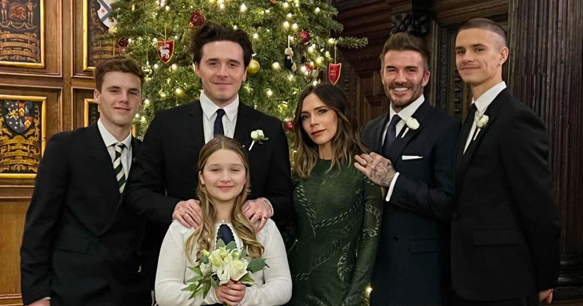 Foto di famiglia in casa Beckham: ma occhio al particolare