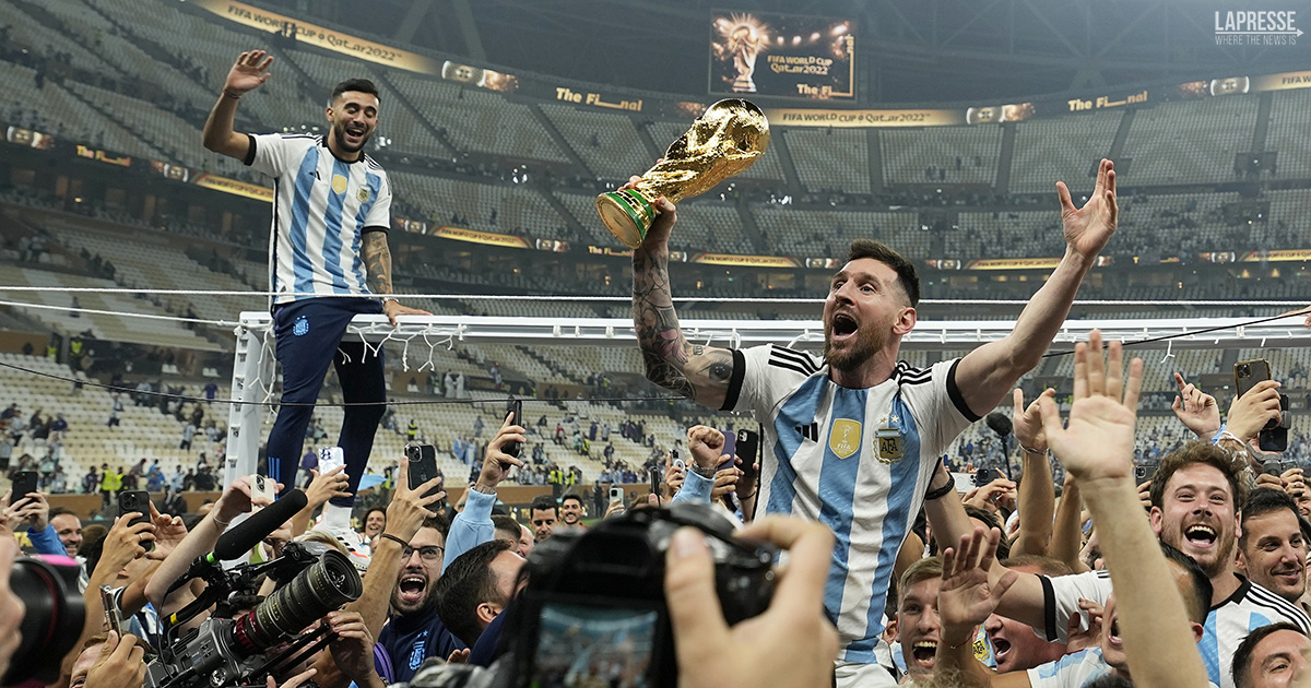Record Lionel Messi: il post con la coppa è quello con più like nella storia di Instagram