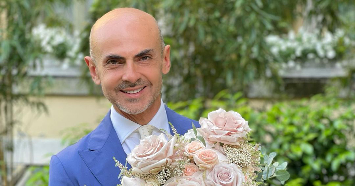 Enzo Miccio: il selfie a torso nudo diventa virale