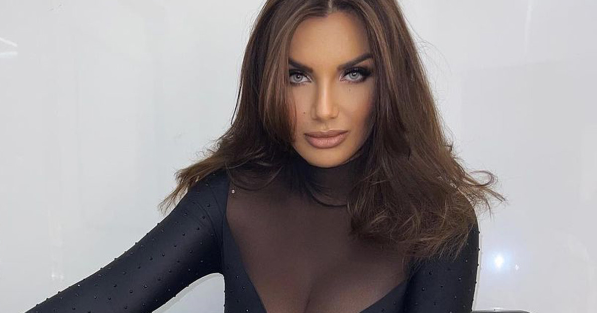 Elettra Lamborghini come Cat Woman: la foto su Instagram è pura seduzione