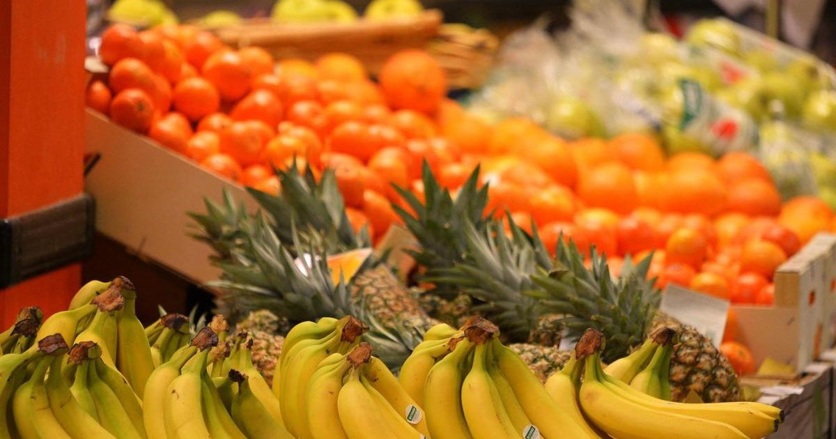 Nutrizionista, ‘frutta come pranzo nemica della linea a prova di costume’