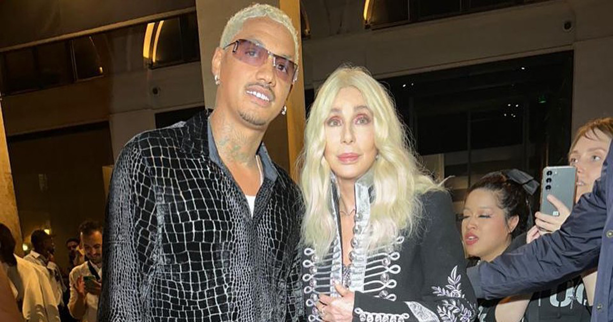 Cher rompe i tabù sull’amore a 77 anni: “Non è troppo tardi per innamorarsi”