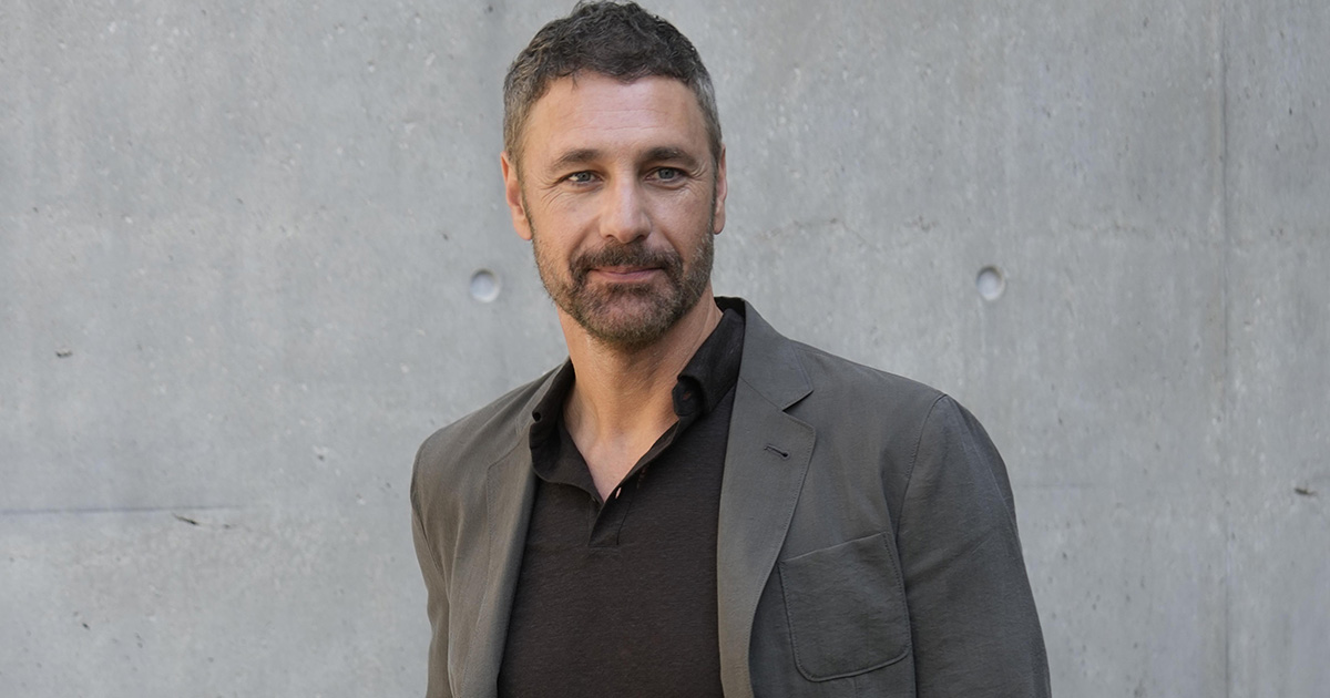 Raoul Bova vittima di una “truffa premeditata”? Le chat inedite svelano cosa c’è davvero sotto