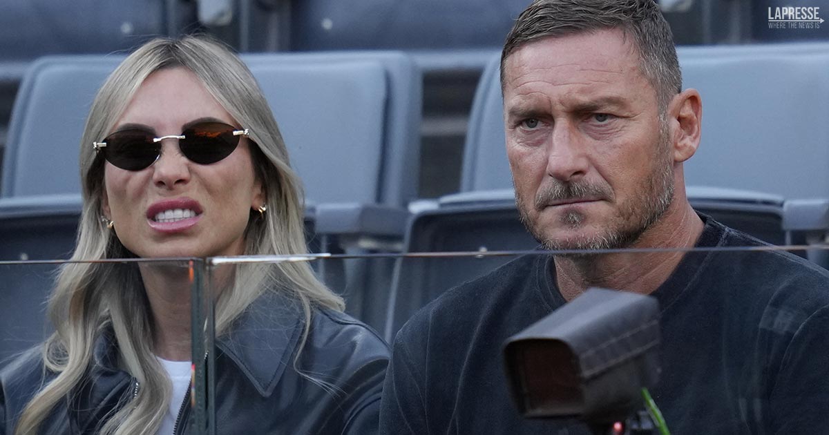 Ancora gossip Francesco Totti e Noemi Bocchi smentiscono la crisi ma fanno infuriare i follower
