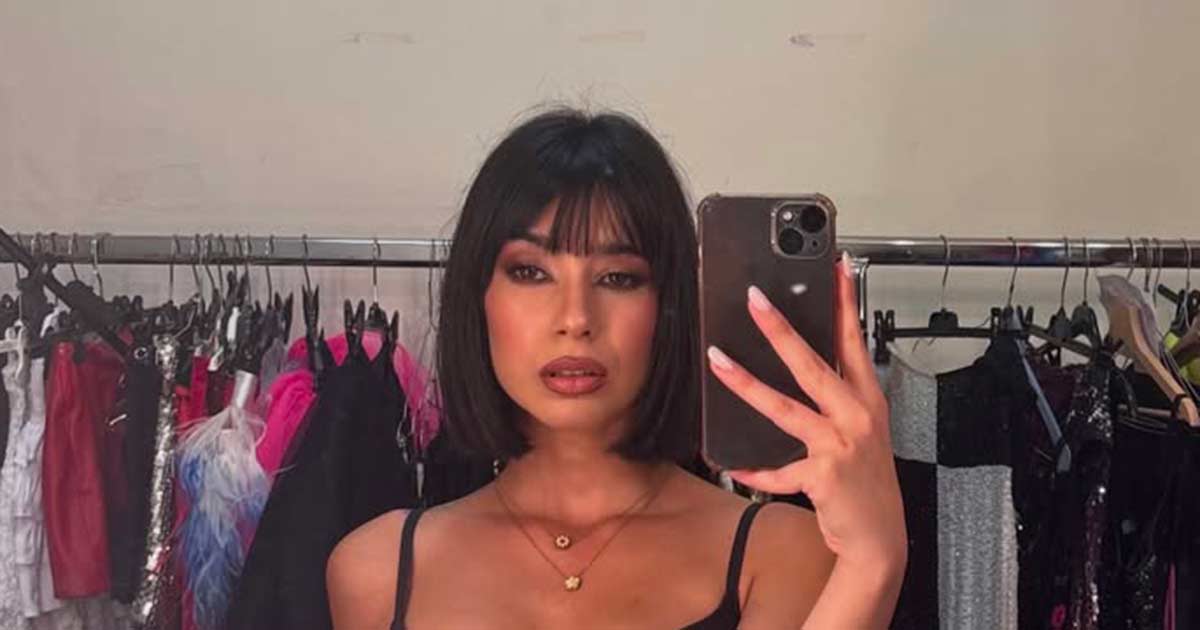 Martina Miliddi hot nel camerino di Affari Tuoi ma  lironia a sorprendere tutti