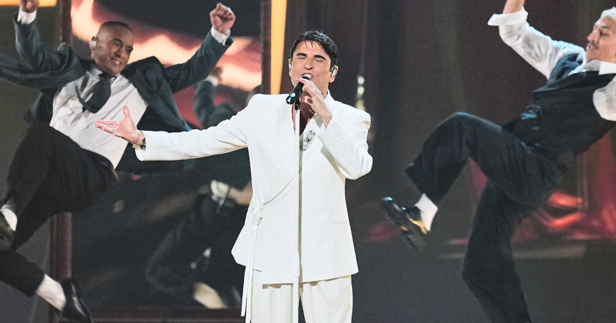 Eurovision, “Sal Da Vinci ha vinto la semifinale”: all’estero impazziscono per “Per sempre sì”