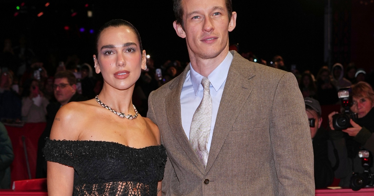 Dua Lipa e Callum Turner le foto delle nozze intime e il party in Sicilia tanto chiacchierato