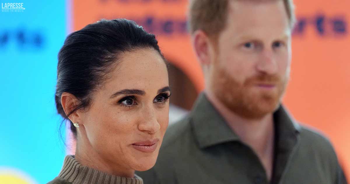 Meghan Markle il numero privato finisce nella chat delle mamme scoppia il caso